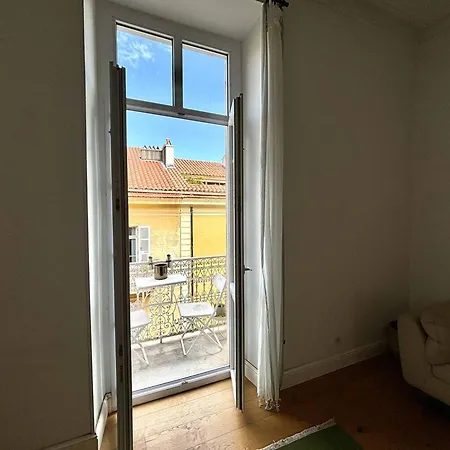 Apartment Renove Au Centre D'ajaccio, 3 Chambres, Clim, Proche Plage Et Commerces - Fr-1-61-637 Ajaccio (Corsica)