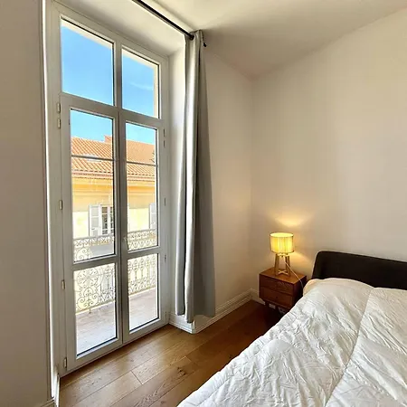 Apartment Renove Au Centre D'ajaccio, 3 Chambres, Clim, Proche Plage Et Commerces - Fr-1-61-637