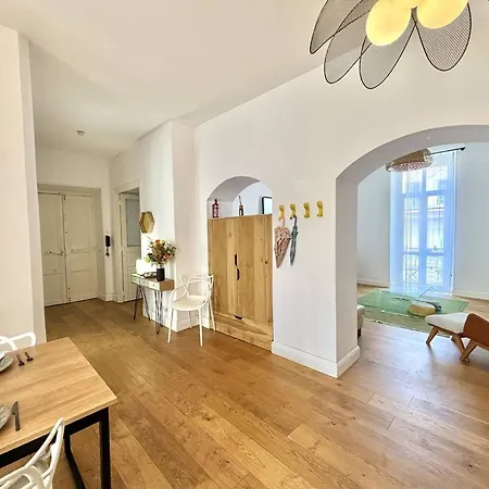 Apartment Renove Au Centre D'ajaccio, 3 Chambres, Clim, Proche Plage Et Commerces - Fr-1-61-637 Ajaccio (Corsica)